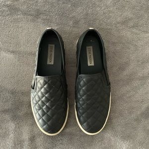 Steve Madden slip on shoes